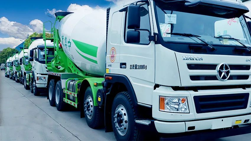 行家客戶一年內(nèi)入手幾十臺(tái)凌宇車 這次又看中“凌云”組合！