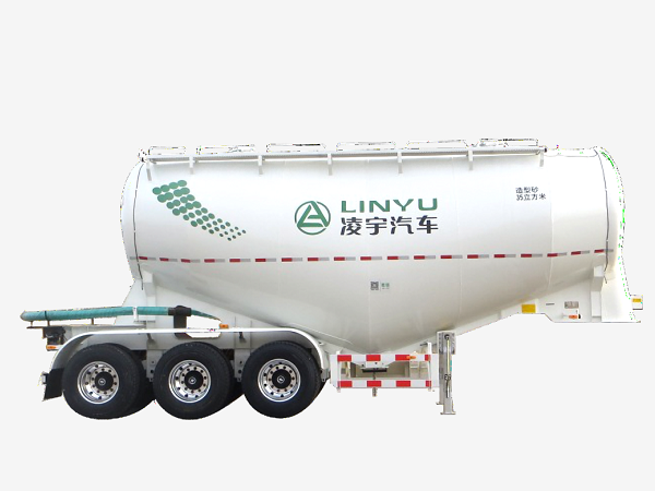 罐通天下，砼筑未來，中集凌宇50臺法規(guī)版攪拌車交付河北大客戶