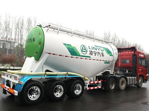 選粉罐車認(rèn)準(zhǔn)“小白罐”，理由超簡單